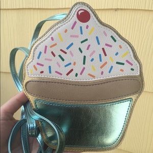Cupcake Crossbody Bag